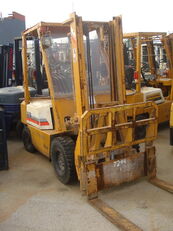 chariot élévateur tout-terrain Komatsu FG15D-14